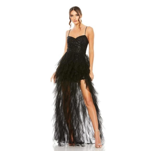 MAC DUGGAL Sequin Ruffle Tulle Gown in Black Size US 8